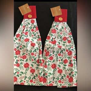 Holiday Hanging Towels (2) NWT